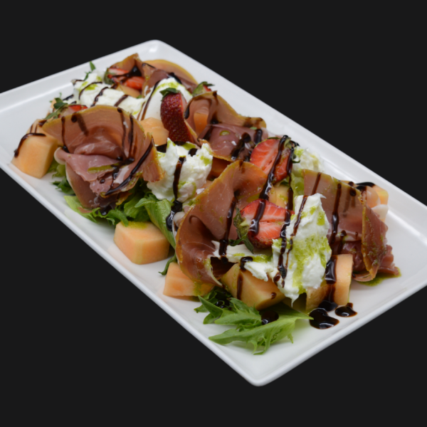 Mozzarella ja prosciutto salat